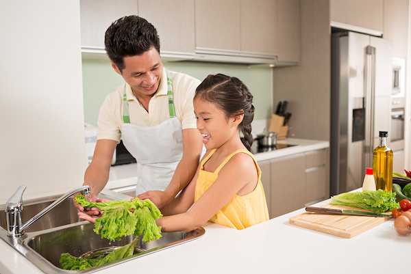 teaching kids to do chores