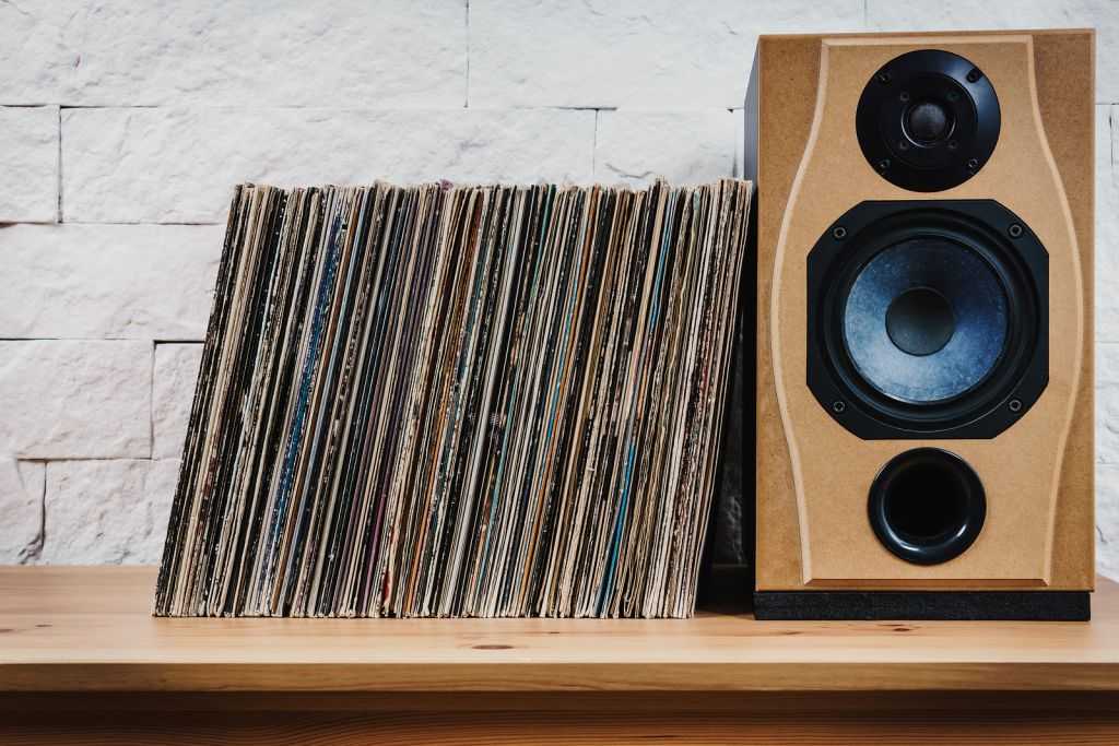 How to Build and Enjoy a Vinyl Record Collection London