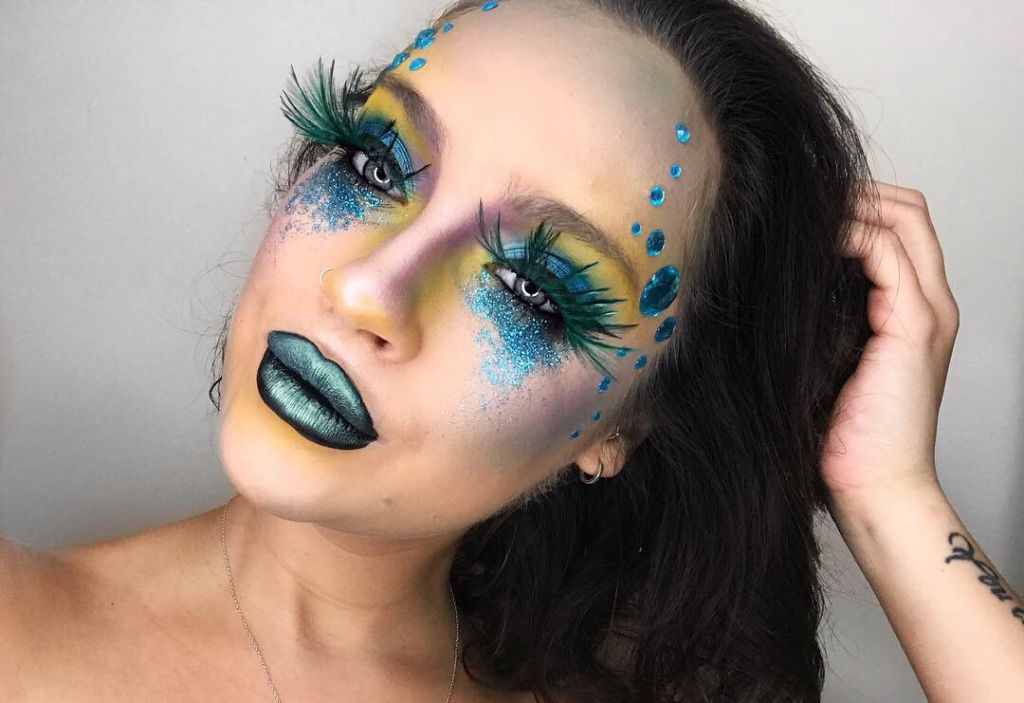 Glam Halloween Looks by Canadian Beauty Bloggers