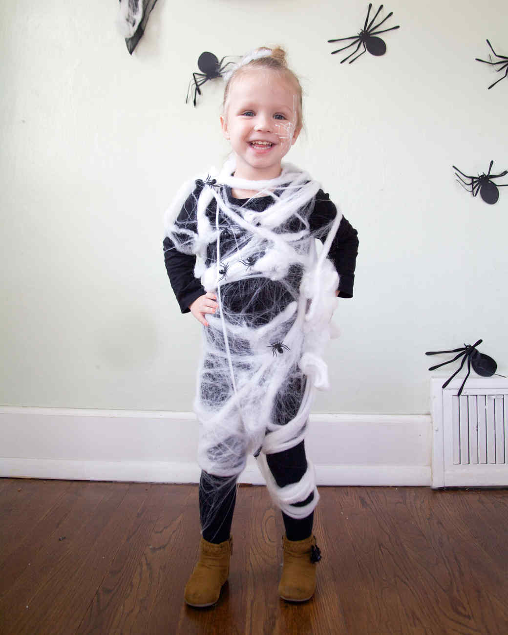 Last-minute Halloween costumes for the whole family