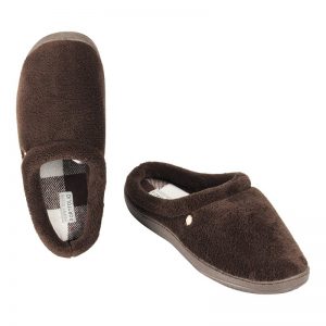 2018 Holiday Gift Guide: Perry Ellis Lined Clogs Slippers