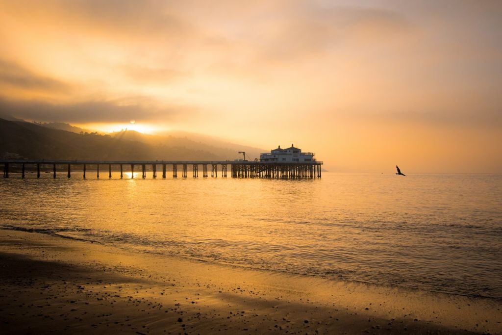 6 Summer Photography Tips for Capturing Beautiful Beach Views - London